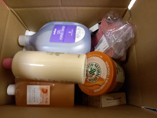 BOX OF APPROXIMATELY 20 ASSORTED COSMETICS TO INCLUDE METHOD HAND WASH, SOAP GLORY BODY WASH, MANGO BUBBLE BATH ETC