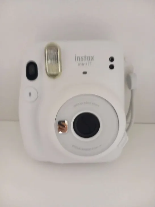 BOXED FUJIFILM INSTAX MINI 11 INSTANT CAMERA