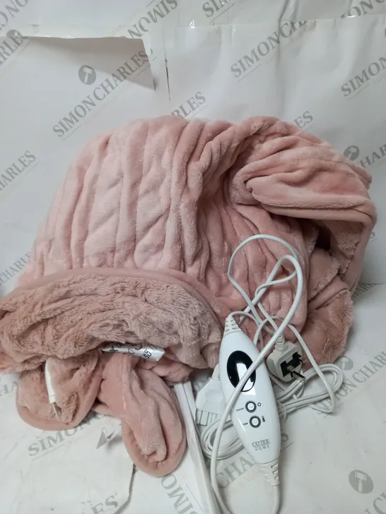 COZEE HOME HEATED THROW MODEL NO: 823506 120W PINK