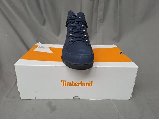 BOXED PAIR OF TIMBERLAND EURO ROCK MID HIKER SHOES IN NAVY UK SIZE 8