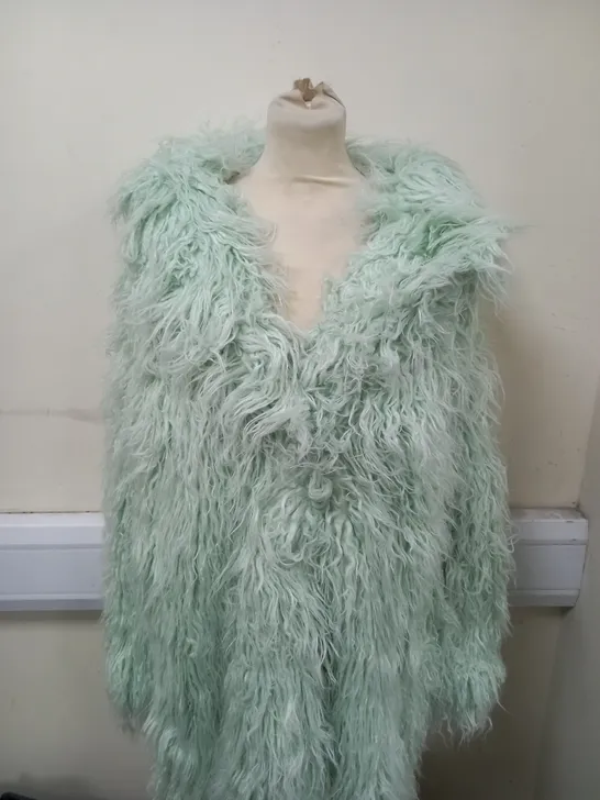 H&M DIVIDED SHAGGY COAT GREEN LARGE