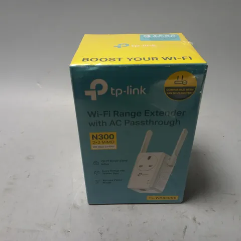BOXED AND SEALED TP-LINK WI-FI RANGE EXTENDER WITH AC PASSTHROUGH (N300)