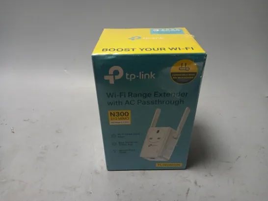 BOXED AND SEALED TP-LINK WI-FI RANGE EXTENDER WITH AC PASSTHROUGH (N300)