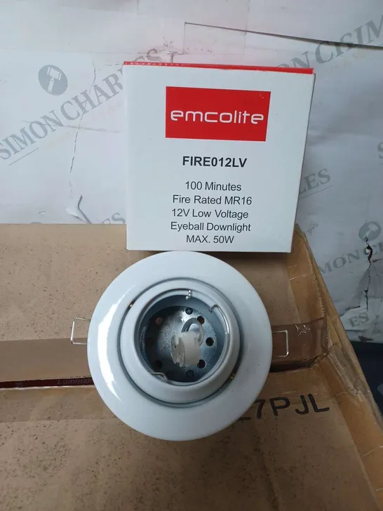 LOT CONTAINING APPROXIMATELY 200 EMCOLITE FIRE012LV 100 MINUTES FIRE RATED MR16 12V LOW VOLTAGE EYEBALL DOWNLIGHTS 