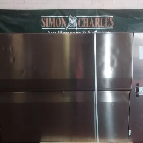 COMMERCIAL DOUBLE DOOR FRIDGE 