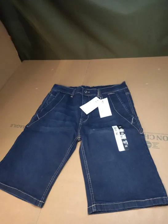 INSPIRE DENIM SHORTS SIZE 32