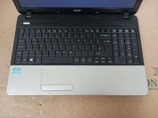 ACER TRAVELMATE P253	15 INCH	I3-3110M 2.40GHZ