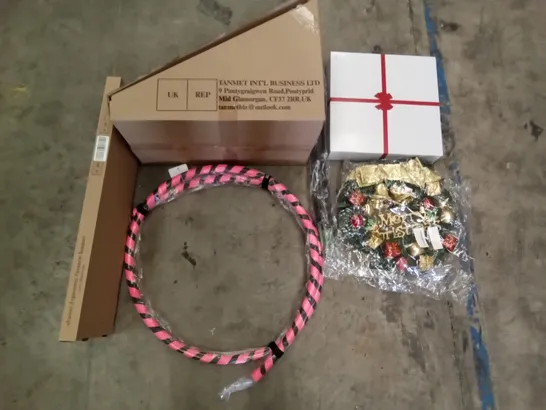 PALLET OF ASSORTED ITEMS INCLUDING CHRISTMAS WREATH, HULA HOOPS, ERGONOMIC FOREARM SUPPORT, GANZTON SLEDGE TOBOGGAN, LED CEILING LIGHT, JUGGLING EQUIPMENT 