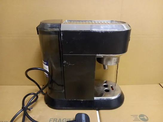 DE'LONGHI DEDICA COFFEE MACHINE