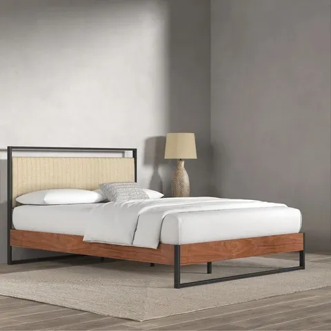 SOMMER LUXURY BEDFRAME // SIZE & COLOUR UNSPECIFIED 