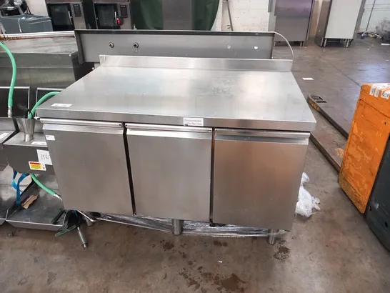 POLARIS KSTP03 U.FONDO STAINLESS STEEL 3 DOOR COUNTER TOP REFRIGERATED UNIT