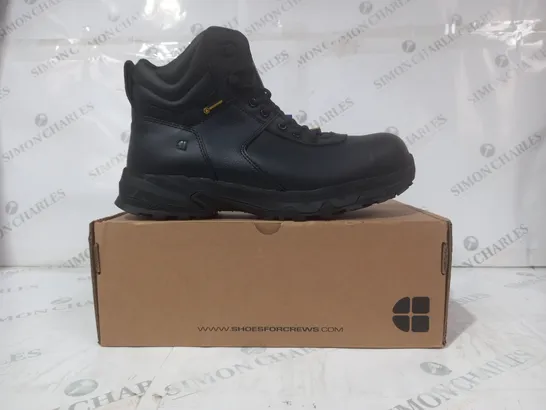BOXED PAIR OF SHOES FOR CREWS ANKLE BOOTS IN BLACK UK SIZE 10