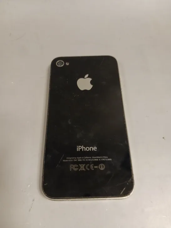 APPLE IPHONE 4 SMARTPHONE 