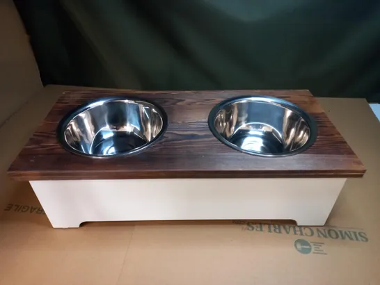 DOGS FOOD AND WATER BOWL STAND 