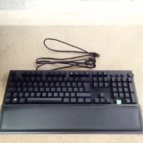 BOXED RAZER GAMING KEYBOARD