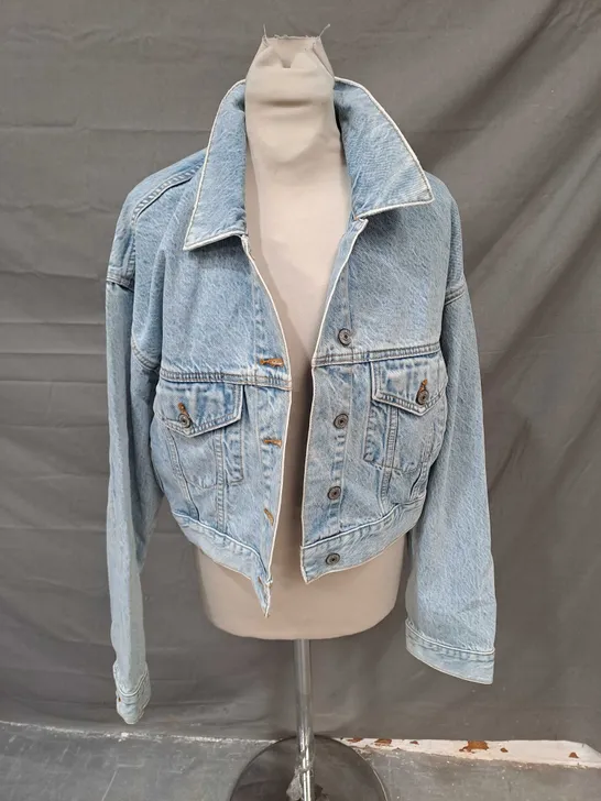 ABERCROMBIE&FITCH DENIM JACKET SIZE M 