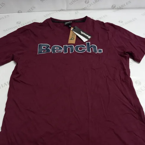 BENCH RED T-SHIRT - L