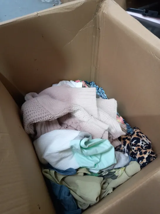 BOX OF ASSORTED CLOTHES APPROXIMATELY 20 TO INCLUDE JUMPERS, TOPS, PANTS ETC