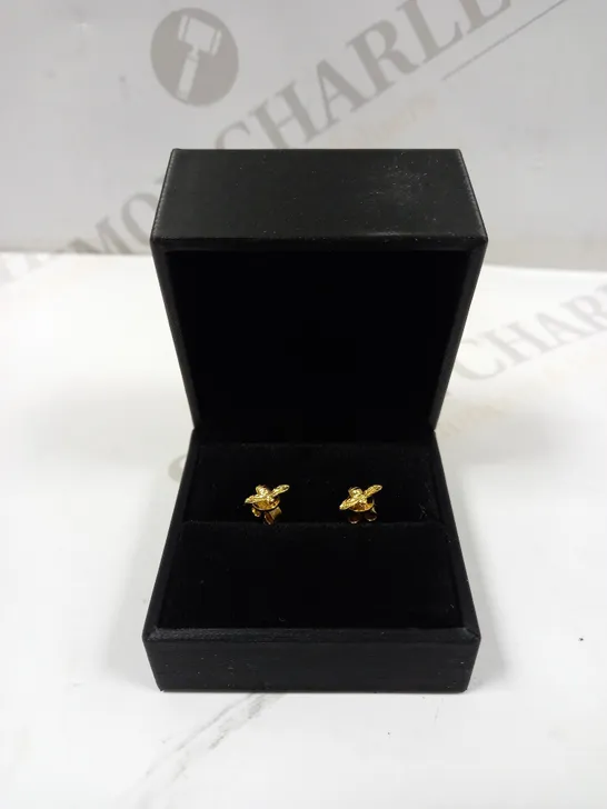 IVY ROSE LONDON GOLD EFFECT BEE STUD EARRINGS 