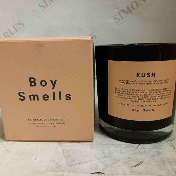 BOY SMELLS KUSH CANDLE 240G 3833934Simon Charles Auctioneers