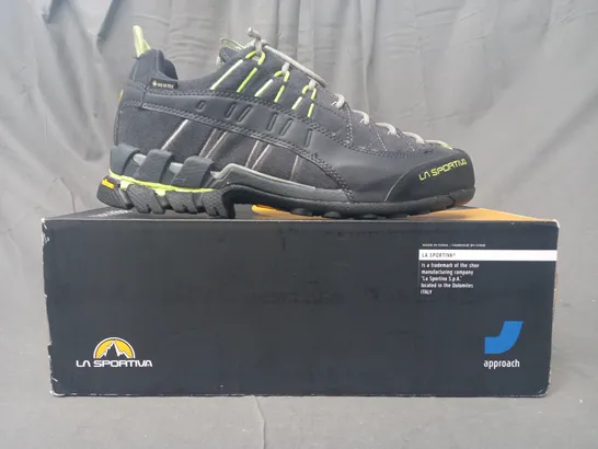 BOXED PAIR OF LA SPORTIVA SHOES IN GREY/NEON GREEN UK SIZE 7.5