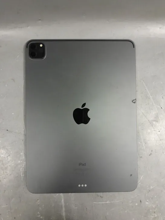 APPLE IPAD PRO TABLET - A2377