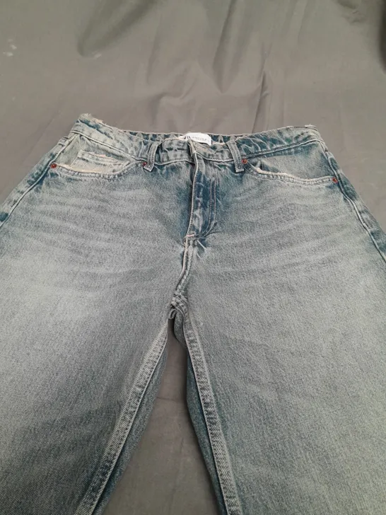 ZARA MID RISE FULL LENGTH DIRTY JEANS - SIZE EUR 40