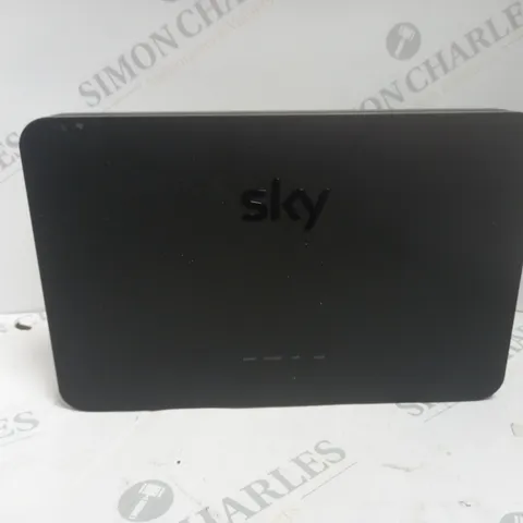 SKY SR203 DUAL BAND WIRELESS ROUTER 