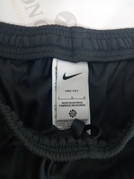 NIKE DRI FIT GREY TRACK BOTTOMS-LARGE