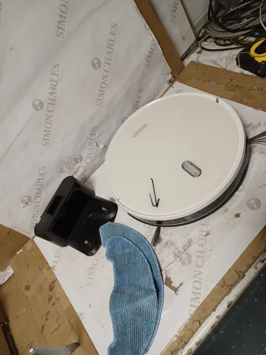 VENGA! ROBOTIC VACUUM CLEANER