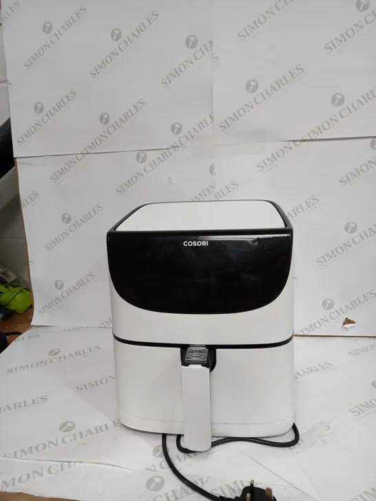 COSORI AIR FRYER 1700W MAX XXL 5.5L DIGITAL TOUCHSCREEN, WHITE