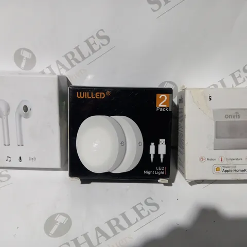 BOX OF APPROXIMATELY 10 ASSORTED HOUSEHOLD ITEMS TO INCLUDE WILLED LED NIGHT LIGHT, ONVIS, I7S-MINI EARPHONES, ETC
