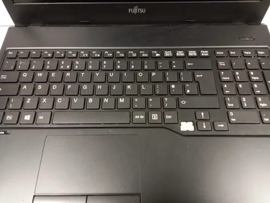 FUJITSU LIFEBOOK AH555 LAPTOP IN BLACK