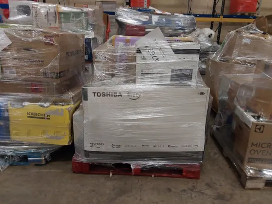 PALLET OF APPROXIMATELY 16 ASSORTED UNPROCESSED RAW RETURNS MONITORS TO INCLUDE;