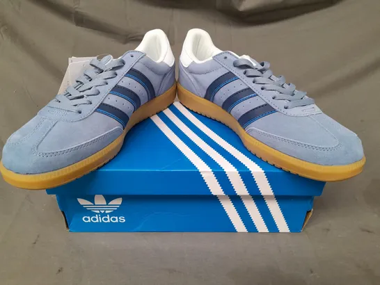 BOXED PAIR OF ADIDAS HAND 2 SHOES IN BLUE UK SIZE 10.5