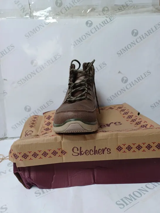 SKECHER BROWN WARM BOOT SIZE 8