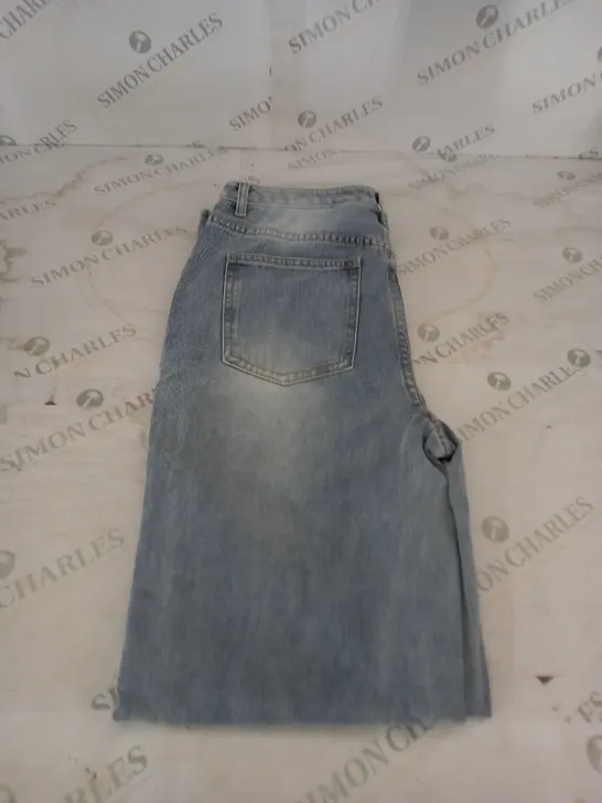 PRETTY LITTLE THING DENIM JEANS SIZE L 