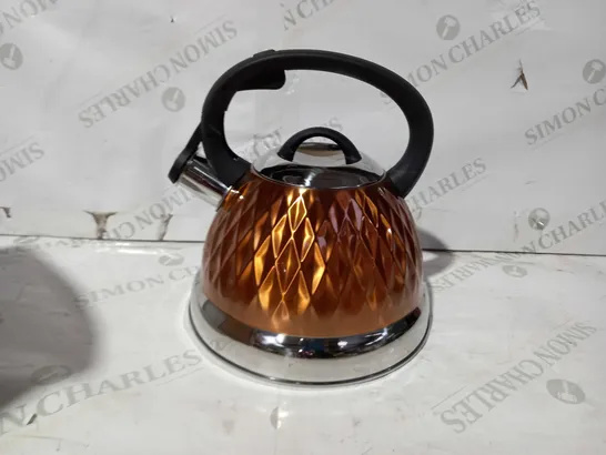 VOCHE STAINLESS STEEL WHISTLING KETTLE IN COPPER COLOUR