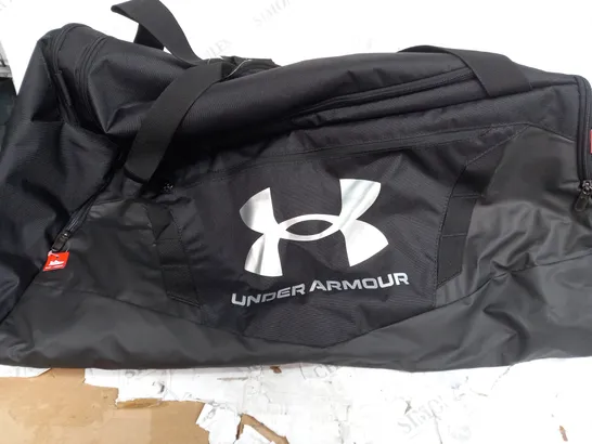 UNDER ARMOUR DUFFLE BAG IN BLACK