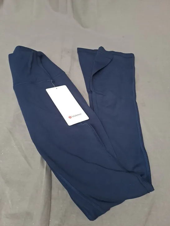 LULULEMON MINI FLARE PANT SIZE 2