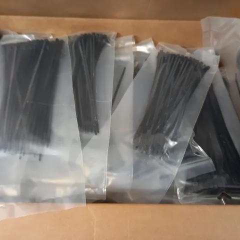 LARGE QUANTITY OF ASSORTED BLACK ZIP TIES - APPROX 5000