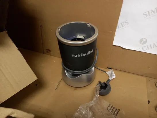 NUTRIBULLET 600 SERIES 600W NUTRITION EXTRACTOR 