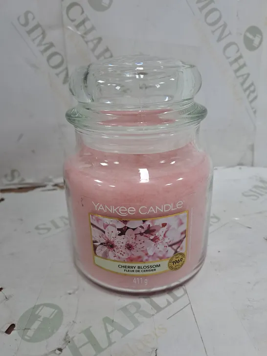 YANKEE CANDLE MEDIUM JAR CANDLE – CHERRY BLOSSOM - COLLECTION ONLY 