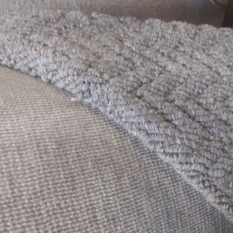 ROLL OF BRITISH MADE BLOOMSBURY 01399 NATURAL TWEED WOOL CARPET APPROXIMATELY 8.03 X 4M