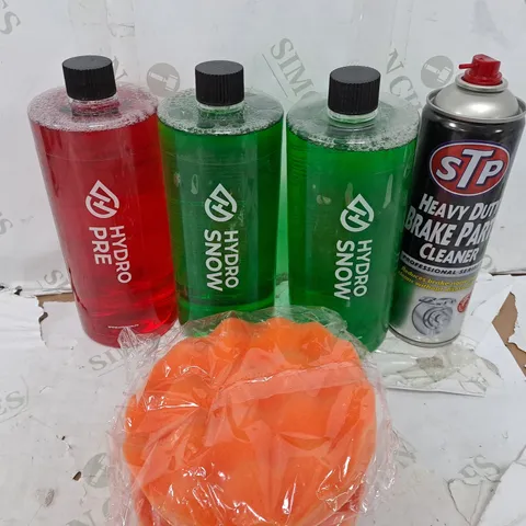 BOX OF ASSORTED CARS ACCESSORISE TO INCLUDE HYDRO SNOW CLEANER- STP BRAKE CLEANER - TOW HOOKS / COLLECTION ONLY 
