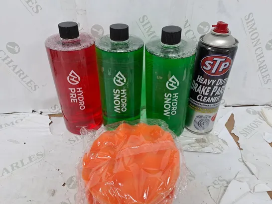 BOX OF ASSORTED CARS ACCESSORISE TO INCLUDE HYDRO SNOW CLEANER- STP BRAKE CLEANER - TOW HOOKS / COLLECTION ONLY 