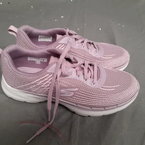 SKETCHERS AIR COOLED GOGA MAT IN PINK SIZE 5