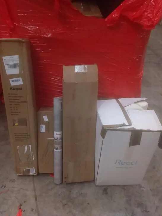 PALLET OF ASSORTED ITEMS INCLUDING CHAIR MAT FOR CARPET, LAMINATOR, WALLPAPER, BATHTUB WIRE TRAY