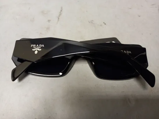 BOXED PRADA 211024 SUNGLASSES