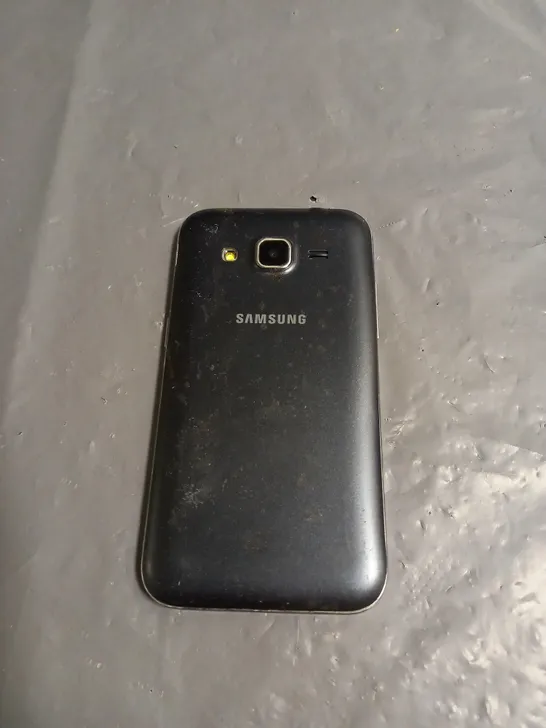 SAMSUNG GALAXY J5 